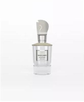 MIND GAMES bottle, chess-piece sculpture 6